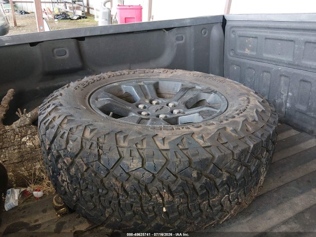 صورة مصغرة 12 لـ 2015 Chevrolet SILVERADO 1500 LTZ