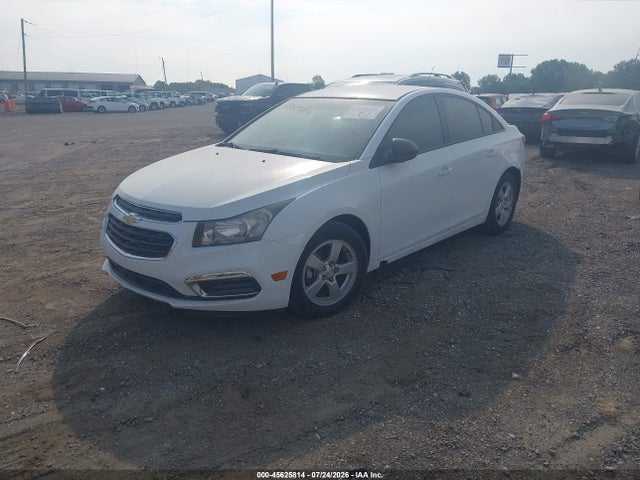 2015 Chevrolet CRUZE LS AUTO 照片 2