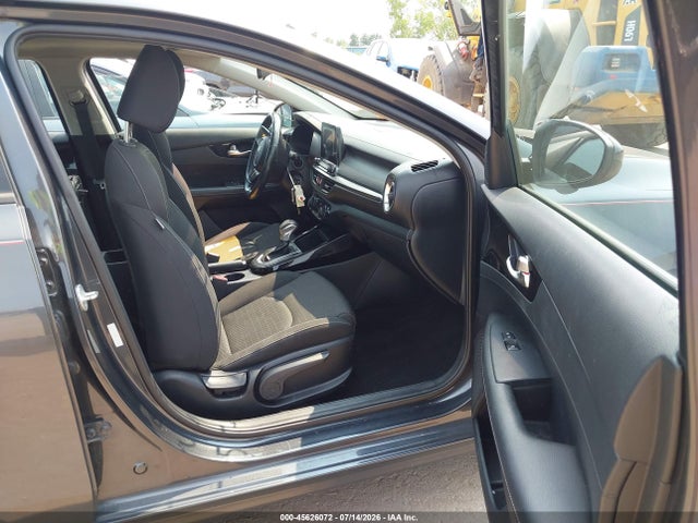 2019 KIA FORTE S 照片 5
