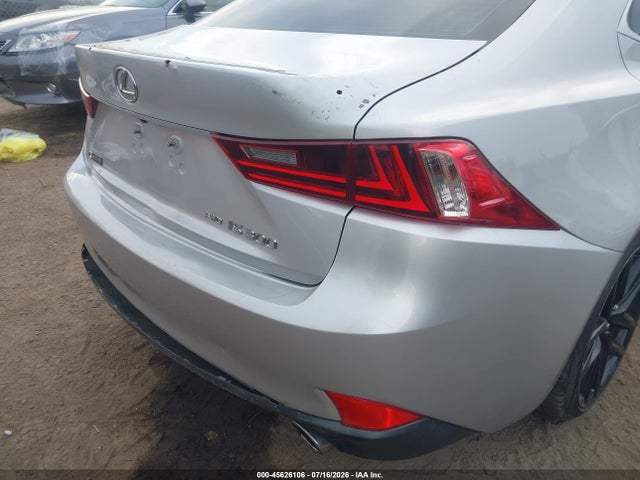 صورة مصغرة 21 لـ 2016 Lexus IS 300