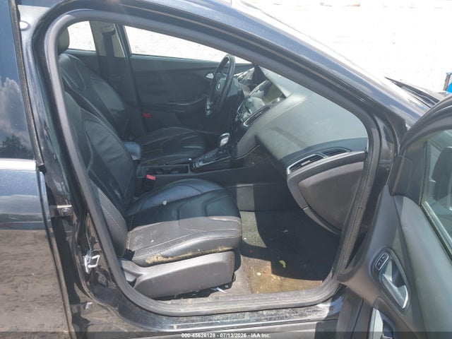 2015 FORD FOCUS TITANIUM 照片 5