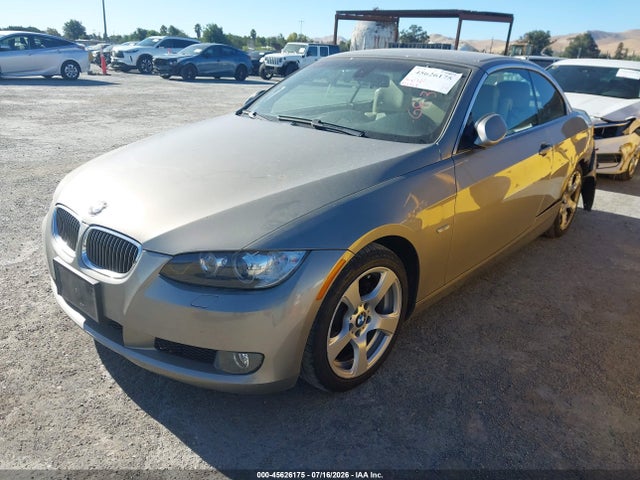 2009 BMW 328I 照片 2