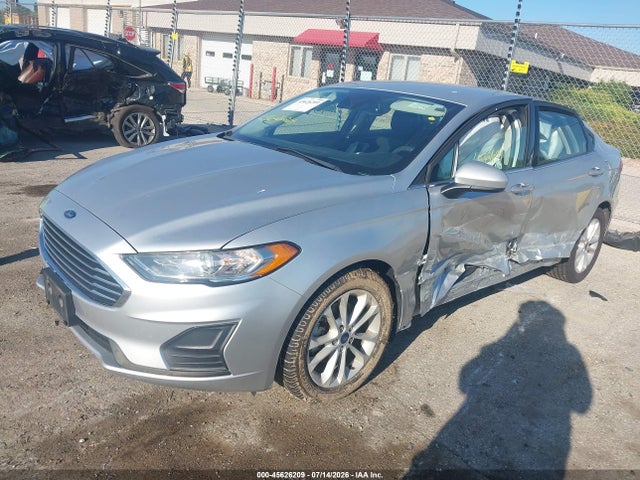 2019 FORD FUSION SE 照片 2