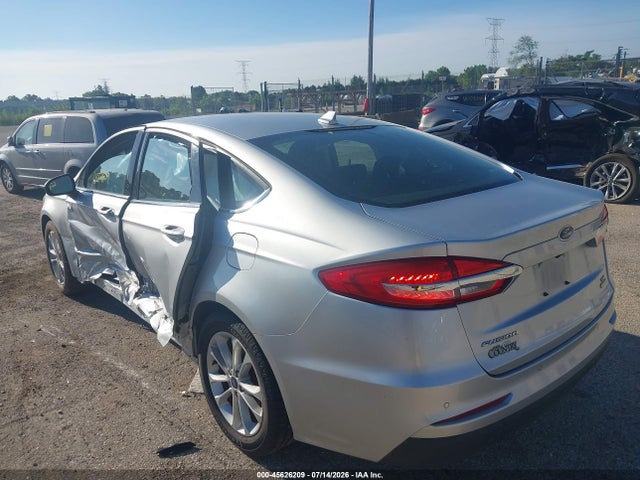 2019 FORD FUSION SE 照片 3