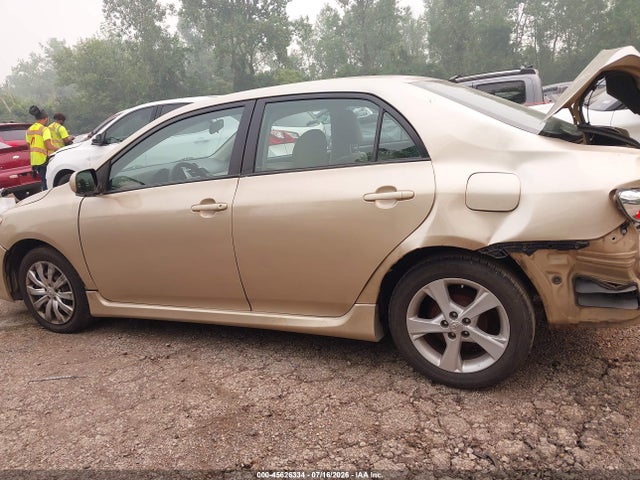 صورة مصغرة 15 لـ 2012 Toyota COROLLA LE