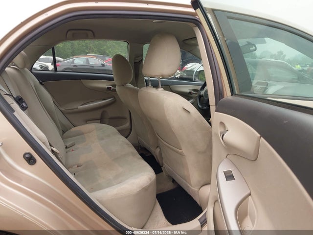 صورة 8 لـ 2012 Toyota COROLLA LE