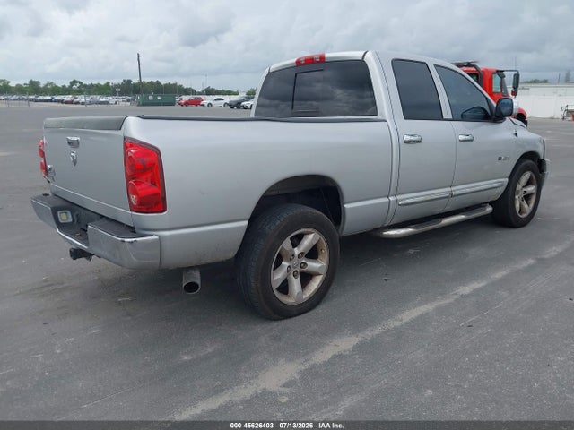 2008 Dodge RAM 1500 SLT 照片 4