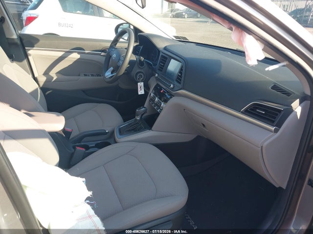 2020 Hyundai ELANTRA SEL 照片 5