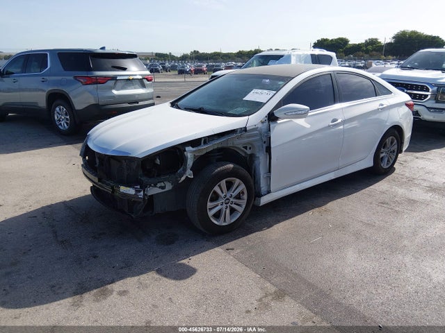 2014 Hyundai SONATA GLS 照片 2