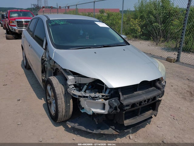 صورة 6 لـ 2013 FORD FOCUS SE