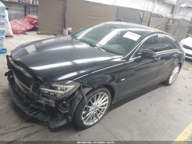 صورة 2 لـ 2012 Mercedes-BENZ CLS
