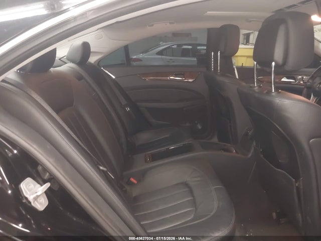 صورة 8 لـ 2012 Mercedes-BENZ CLS
