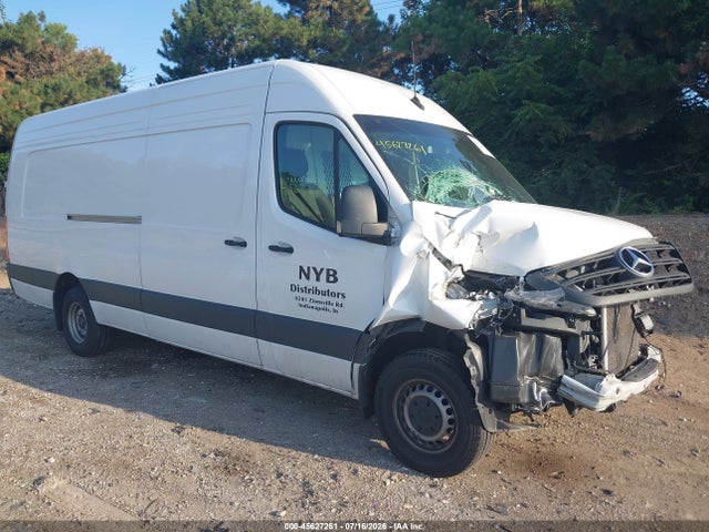 2025 MERCEDES-BENZ SPRINTER HIGH ROOF 4-CYL DIESEL HO