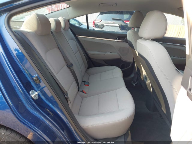 صورة 8 لـ 2020 Hyundai ELANTRA SE