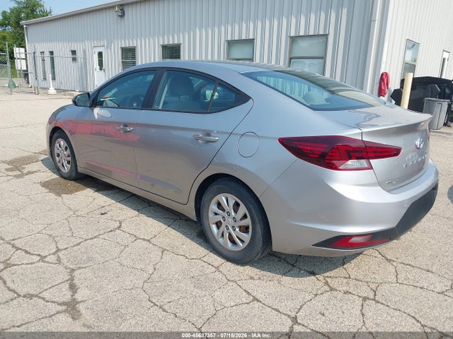 2020 Hyundai ELANTRA SE 照片 3