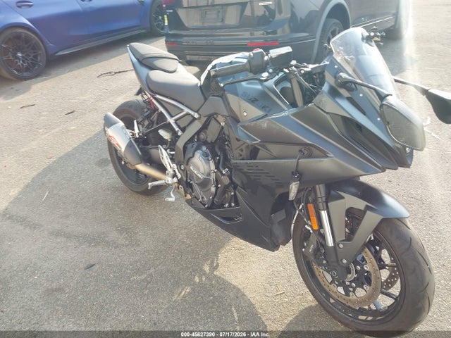 2025 SUZUKI GSX F