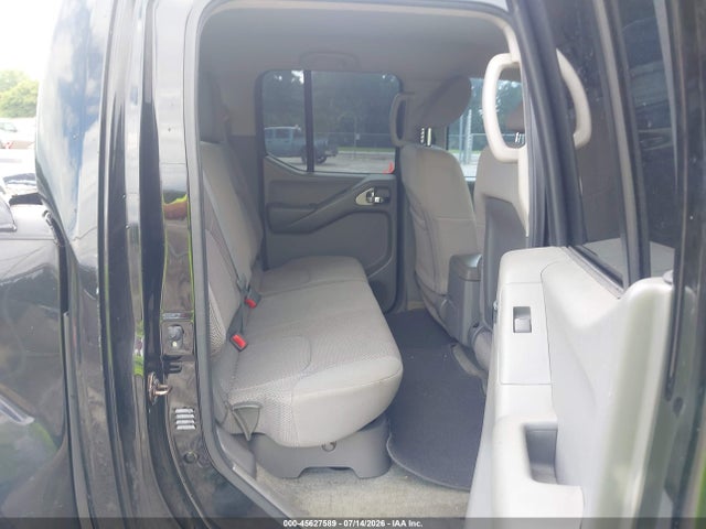 صورة 8 لـ 2014 Nissan FRONTIER SV