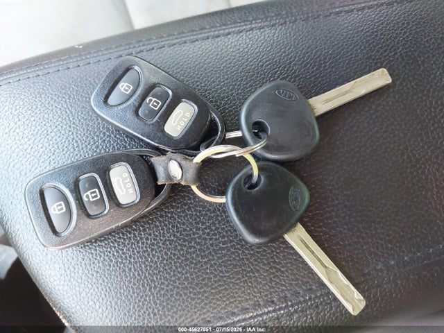 صورة مصغرة 11 لـ 2013 KIA OPTIMA LX