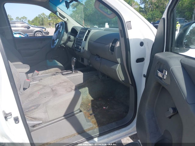 2016 Nissan FRONTIER S — фото 5