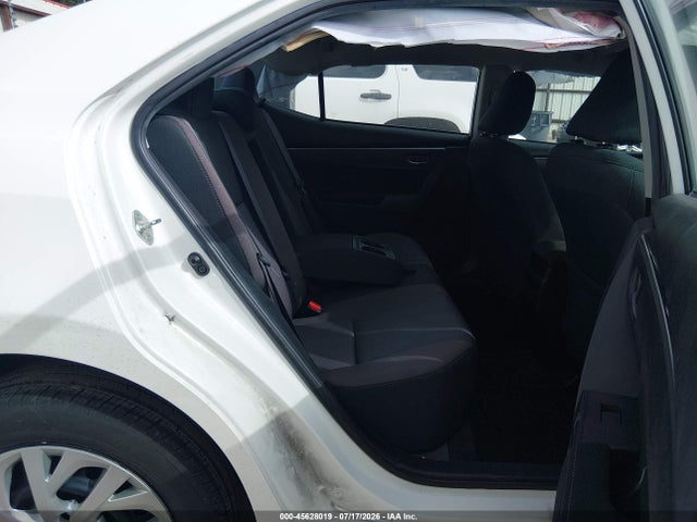 2019 TOYOTA COROLLA LE 8
