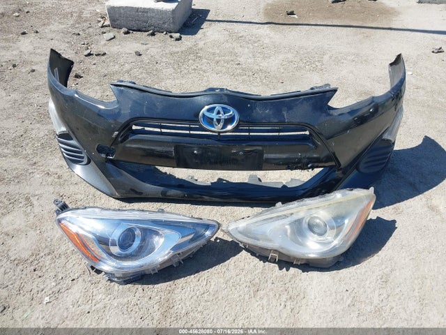 صورة مصغرة 12 لـ 2016 Toyota PRIUS C TWO