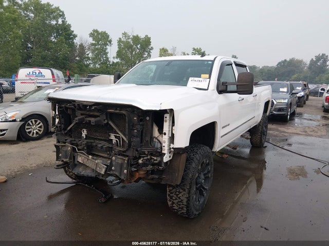 2015 Chevrolet SILVERADO 2500HD LT 照片 2
