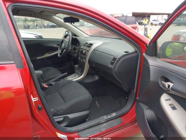 2011 Toyota COROLLA S 照片 5