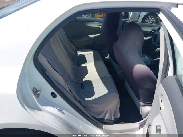 2009 Toyota COROLLA LE photo 8