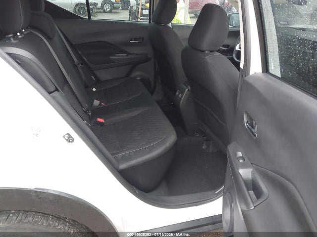 2023 NISSAN KICKS SV XTRONIC CVT 8