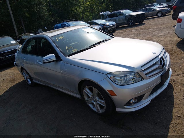 2010 MERCEDES-BENZ C 300 LUXURY/SPORT