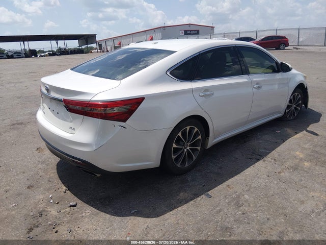 2017 Toyota AVALON XLE PREMIUM photo 4