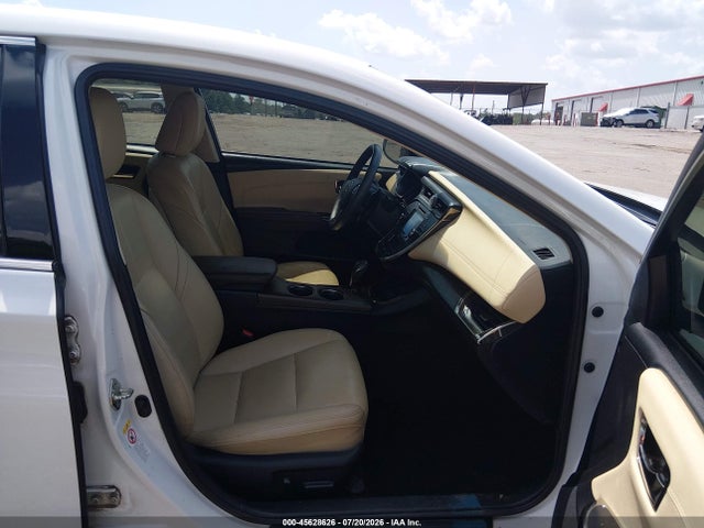 2017 Toyota AVALON XLE PREMIUM photo 5