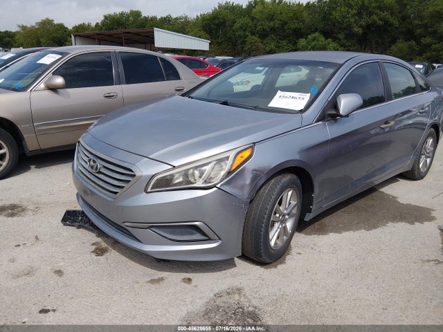 صورة 2 لـ 2016 Hyundai SONATA SE