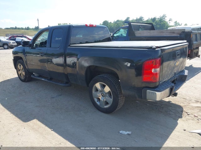 صورة 3 لـ 2011 Chevrolet SILVERADO 1500 LT