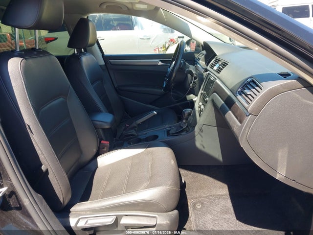2018 Volkswagen PASSAT 2.0T R-LINE/2.0T S — фото 5