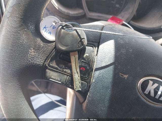 2016 KIA RIO LX 缩略图 11
