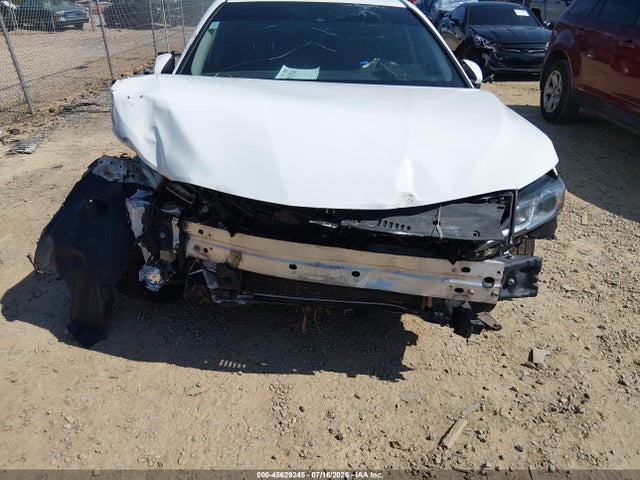 2020 TOYOTA CAMRY LE 6