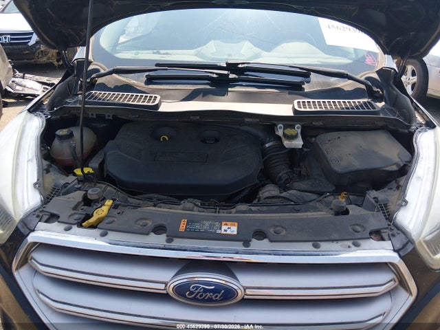 2017 FORD ESCAPE TITANIUM 10