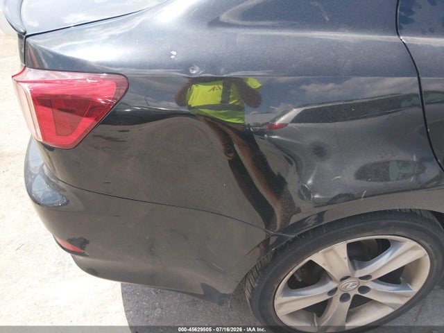 صورة مصغرة 20 لـ 2012 Lexus IS 250
