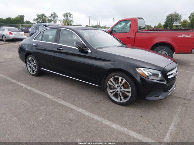 2016 MERCEDES-BENZ C 4MATIC