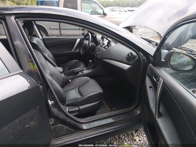 صورة 5 لـ 2012 Mazda MAZDA3 S GRAND TOURING