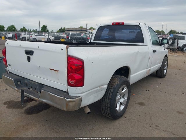 2007 Dodge RAM 1500 ST photo 4