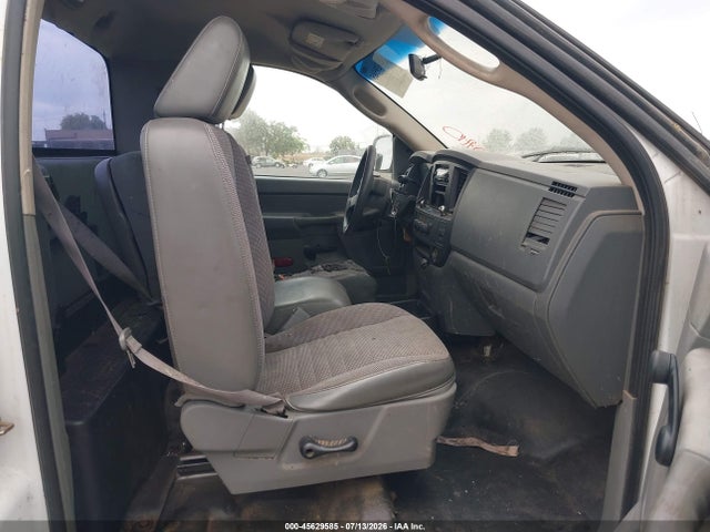 2007 Dodge RAM 1500 ST photo 5