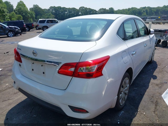 2017 Nissan SENTRA S photo 4