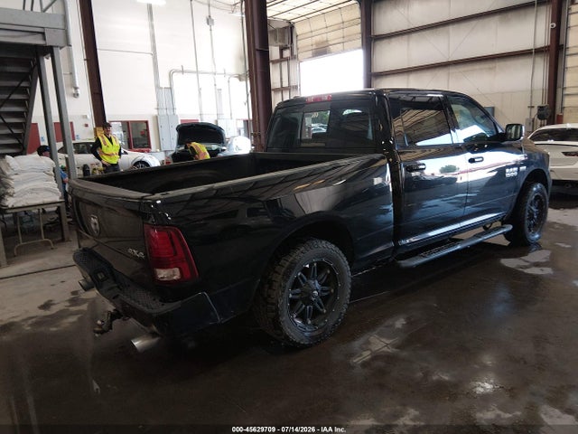 2015 RAM 1500 SPORT 照片 4