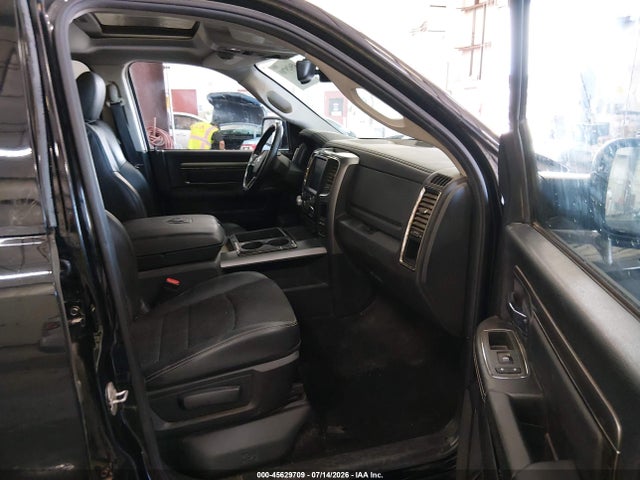 2015 RAM 1500 SPORT 照片 5