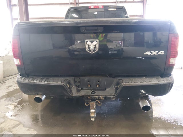2015 RAM 1500 SPORT 照片 6