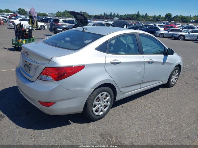 2014 Hyundai ACCENT GLS 照片 4