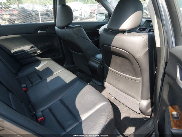 صورة 8 لـ 2012 Honda ACCORD 2.4 SE