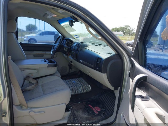 2010 Chevrolet SILVERADO 1500 LT 照片 5